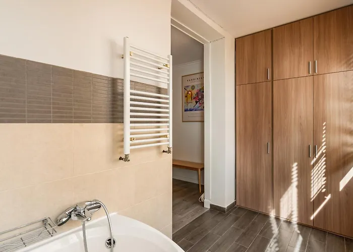 Eixample Pedestrian Gem Balcony Bathtub Ac דירה *